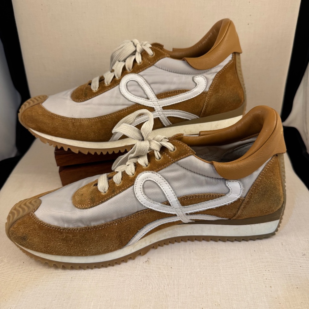 Authentic Loewe Flow Runner - Picture 3 of 4